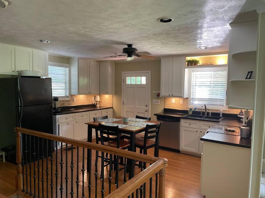 Cozy, Lake Lanier Property With Amazing Views Villa ดอว์สันวิลล์ ภายนอก รูปภาพ