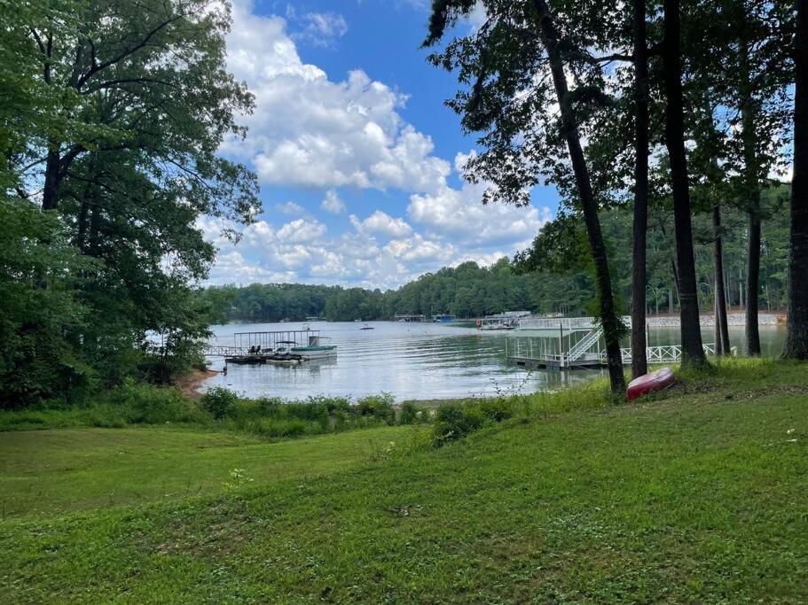 Cozy, Lake Lanier Property With Amazing Views Villa ดอว์สันวิลล์ ภายนอก รูปภาพ